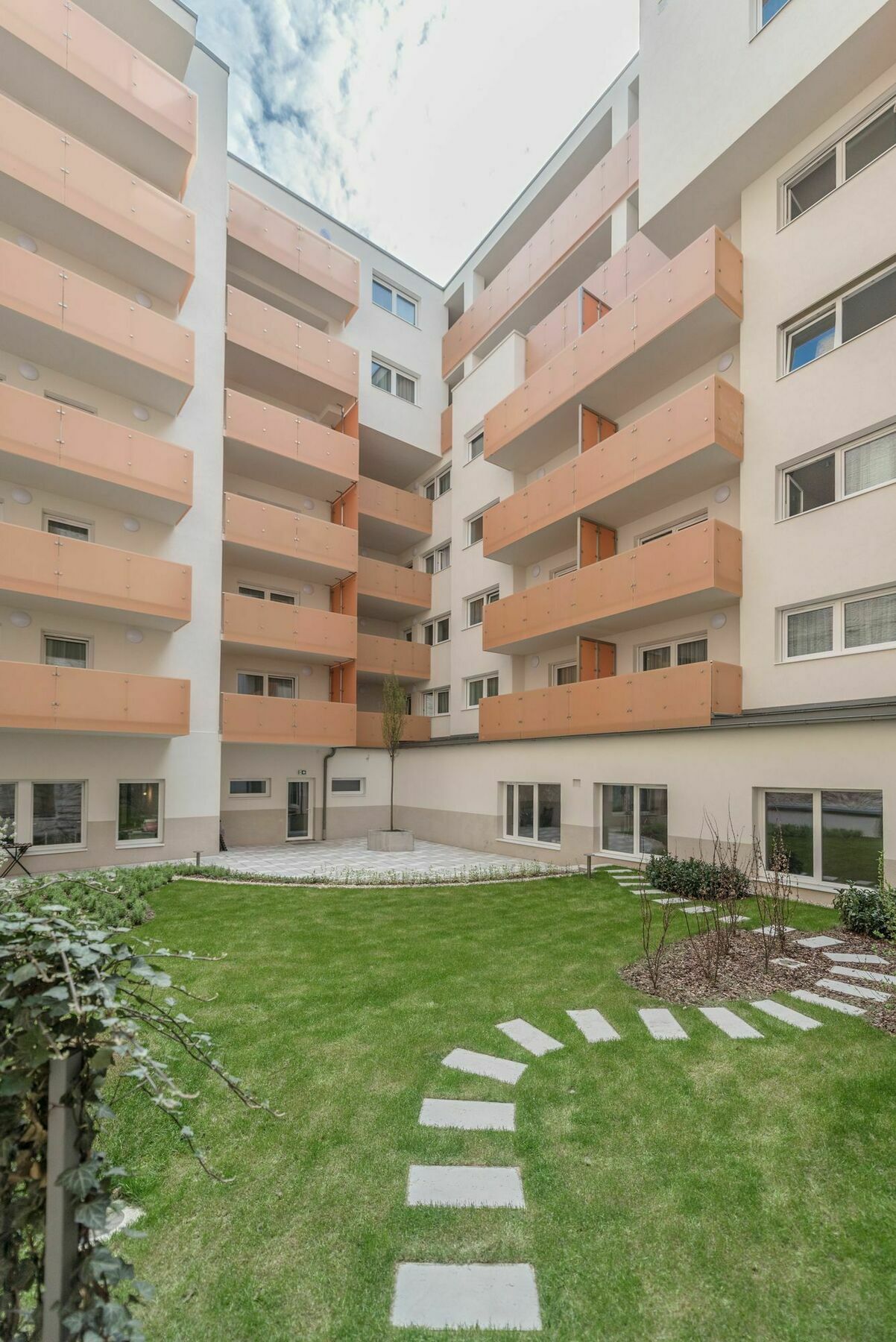 Oasis Apartments At Broadway Residence Budapest Exterior photo