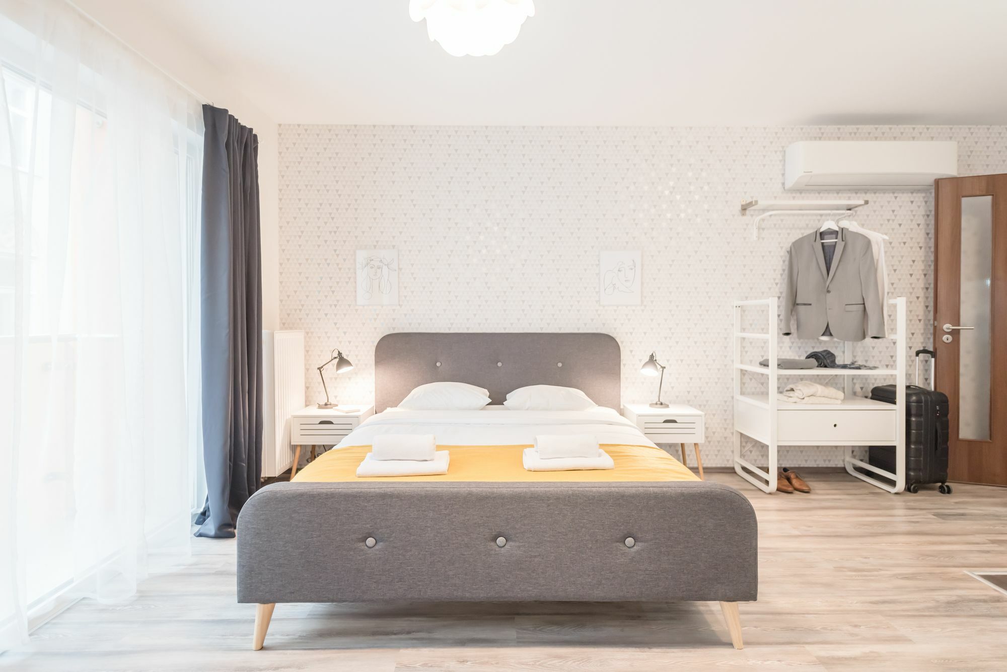 Oasis Apartments At Broadway Residence Budapest Exterior photo